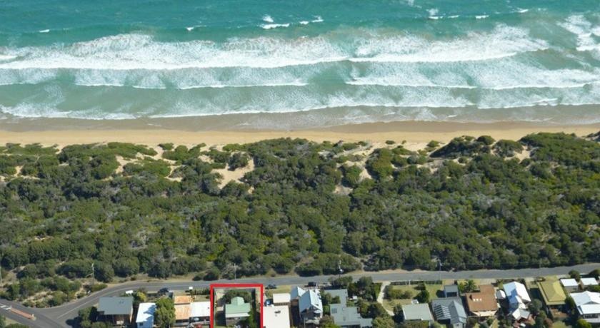 Ocean Grove Opposite the Beach 