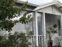 Three Chimneys Bed and Breakfast Boutique Guest House 