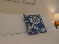Balcombe Serviced Apartments 