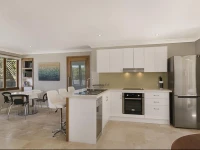 2/24 Kingfisher Drive 