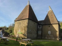 YHA Medway 