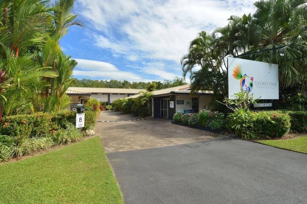 Lychee Tree Holiday Apartments 