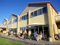 Port Campbell Hostel 