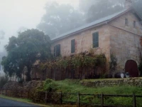 Tizzana Winery Bed and Breakfast 
