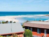 Blue Seas Holiday Villas 