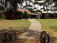 Seal Bay Cottages - Kaiwarra