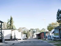 Strayleaves Caravan Park 