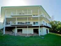 Passage Avenue - Shute Harbour 