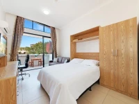 Bondi Beach Holiday Apartments 4*
