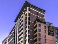 Meriton Serviced Apartments George Street, Parramatta 