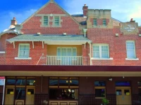 Captain Cook Hotel Botany 