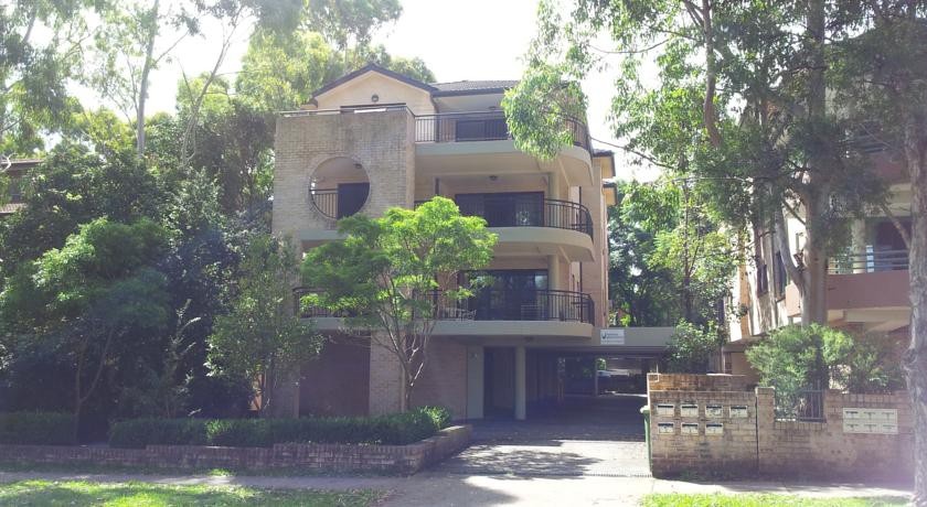 Parkside Apartments at Thomas St 