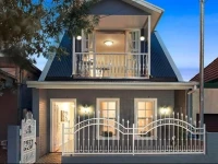 4 Ensuite Chelsea Villa CBD-Airport 