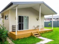Adamson Avenue House 