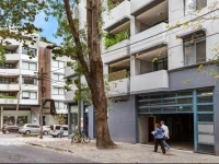 Surry Hills Modern Self-Contained One-Bedroom Apartment (19 FOV) 