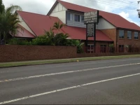 Francis Phillip Motor Inn and The Lodge 
