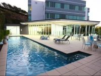 Springfield Lakes Hotel 5*