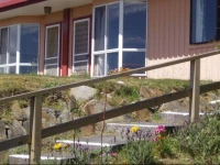 Regatta Point Tavern & Holiday Villas 