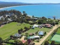 Swansea Cottages and Motel Suites 