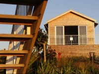 Caves Beachside Hotel 