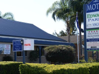 Edward Parry Motel and Apartments
