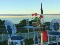 Moonlight Bay B&B Guest House 
