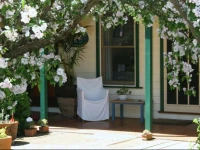 Springbank Bed & Breakfast Retreat 