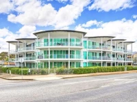 Gallery Resort Apartments 