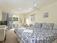 Wintergarden Beach Cabin 