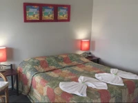 Jackie Howe Motel 