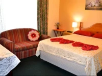 Palms Bed & Breakfast 