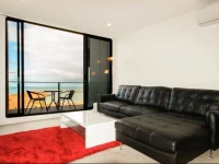 Amazing Waterfront Apartment 