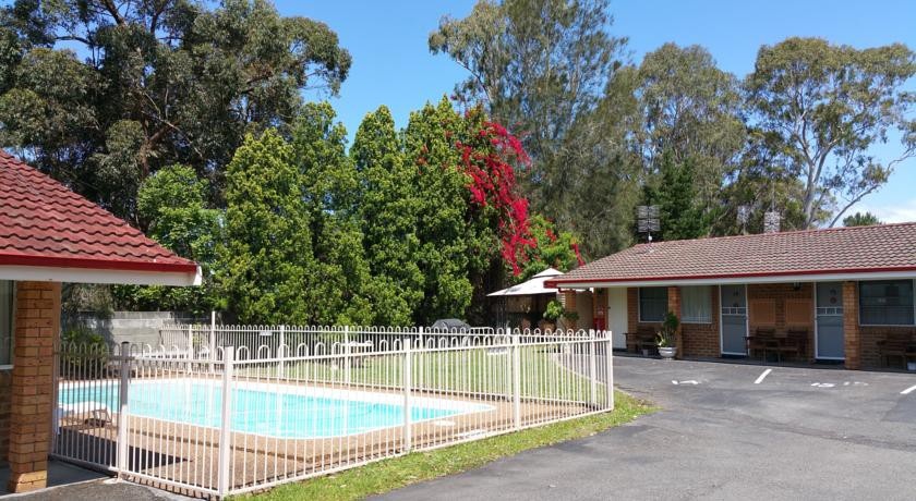 Central Coast Motel 3*