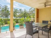 Yorkeys Knob Beachfront Apartment 