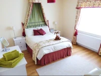 Meadow Cottage 