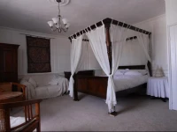Oak House B&B 