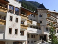 Alpvita Piz Tasna 4*