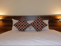 Langley Guest House 
