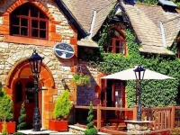 Chequers Hotel and Restaurant 