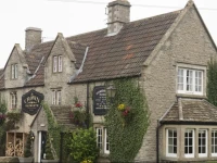 Crown Inn at Tolldown 4*