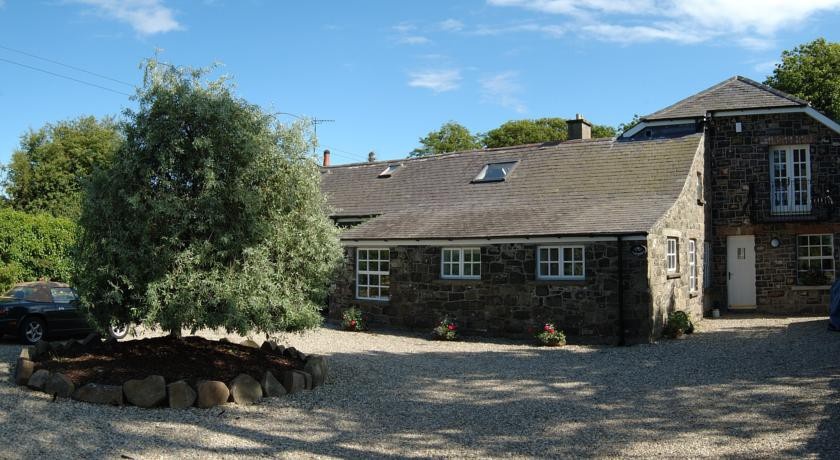 Shola Coach House B&B 