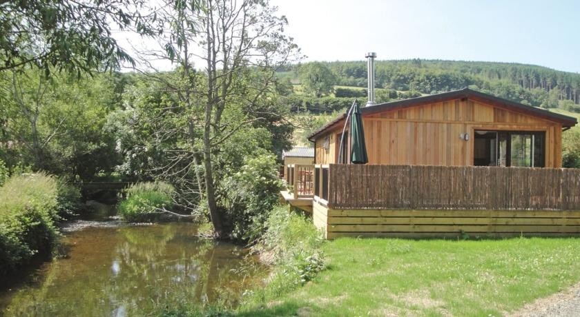 Clun Valley Lodges 