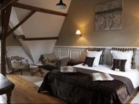Number 11 Exclusive Guesthouse 