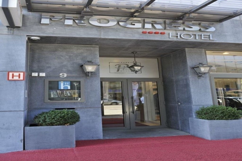 Progress Hotel 