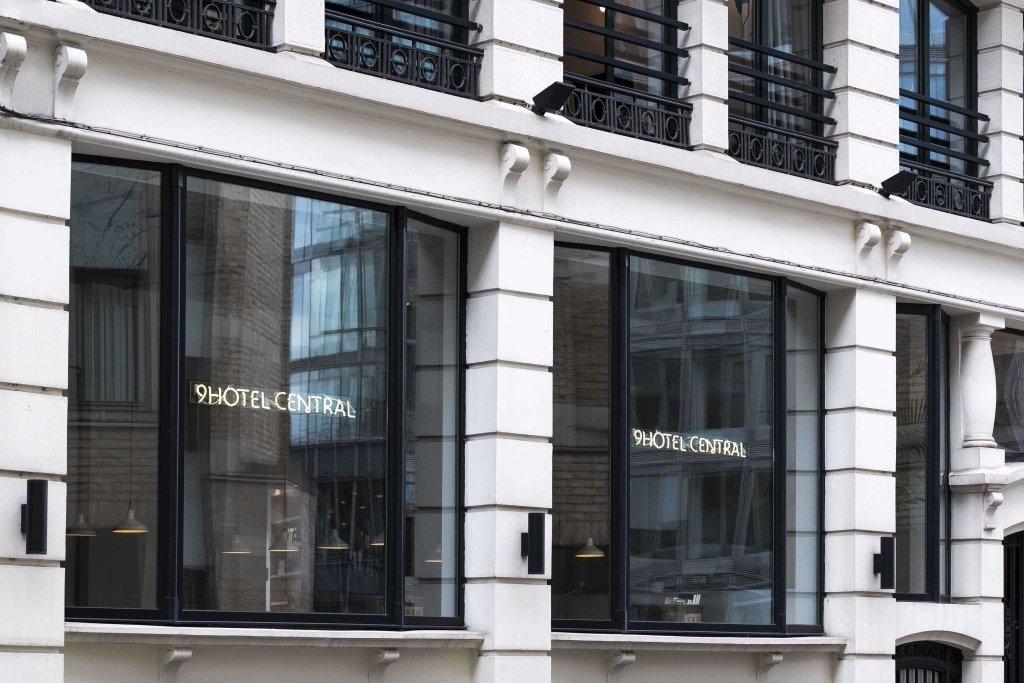 9Hotel Central 