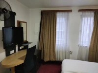 Hotel Evergreen 