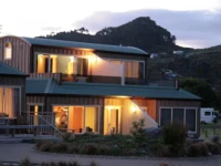 Cathedral Cove Lodge Villas 