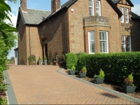 Rosemount House & Stables Cottage 