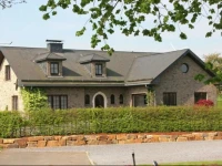 Villa East Canton 