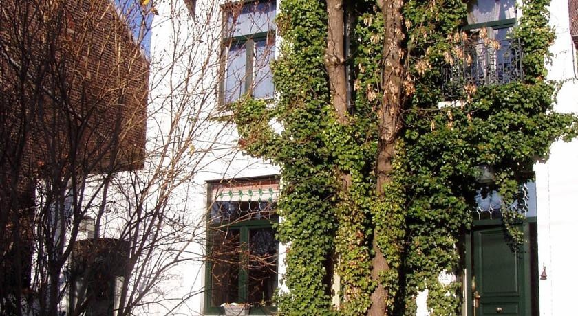 B&B Le Bonimenteur 